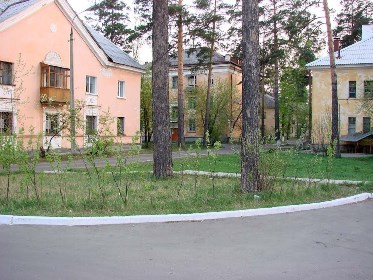 Рейтинг ангарских дворов, которые нуждаются в благоустройстве, предлагает составить Евгений Сарсенбаев